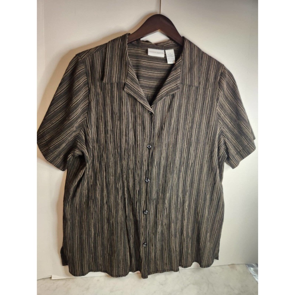 Jaclyn Smith Women XL Button Down Shirt rayon textured Pin-stripe Black Short